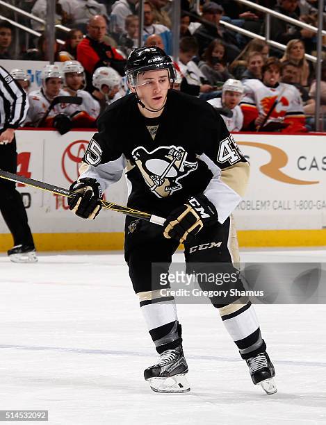 Josh Archibald of the Pittsburgh Penguins skates against the Calgary Flames at Consol Energy Center on March 5, 2016 in Pittsburgh, Pennsylvania.