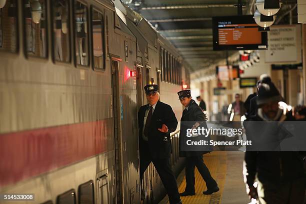 Conductor Train/bus 34 Us Ny Transit Strike Conductor Stock Photos, High-Res Pictures, and ...