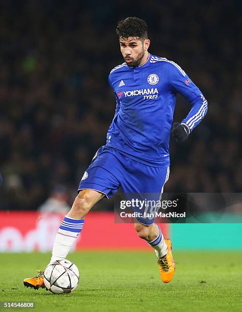 Diego Costa of Chelsea controls the ball during the UEFA Champions League Round of 16 Second Leg match between Chelsea and Paris Saint-Germain at...