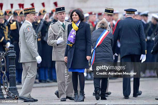 Myriam El Khomri, French Minister of Labor, Employment and Social Dialogue waits for King Willem-Alexander of the Netherlands and Queen Maxima for...