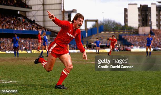 Liverpool player manager Kenny Dalglish celebrates after scoring the winning goal that gives Liverpool the Division One Championship for the 1985/86...