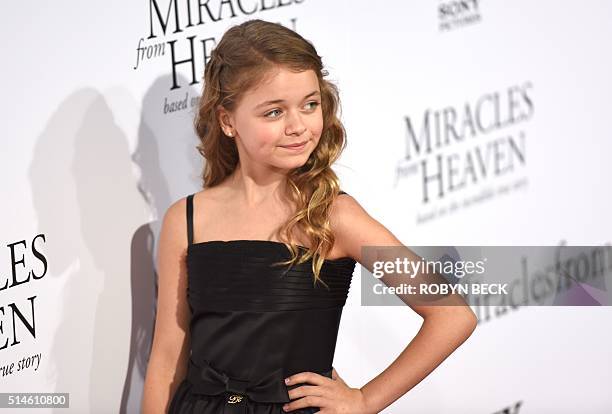 Actress Kylie Rogers attends the Los Angeles premiere of Miracles From Heaven, March 9 at the Arclight Cinema in Hollywood, California. / AFP / ROBYN...