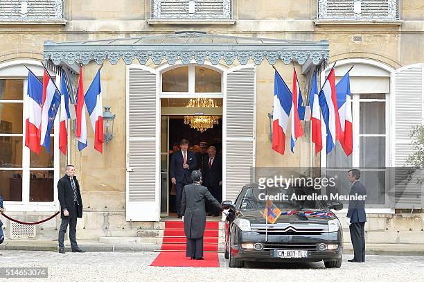 King Willem-Alexander leaves the Senate after a meeting with the President of the Senate Gerard Larcher on March 10, 2016 in Paris, France. Queen...