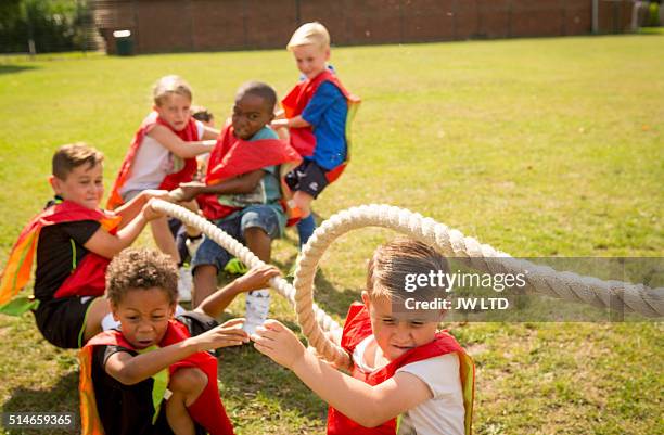 Battle Ropes Child 1,126 Kids Playing Tug Of War Stock Photos, High-Res Pictures, and ...