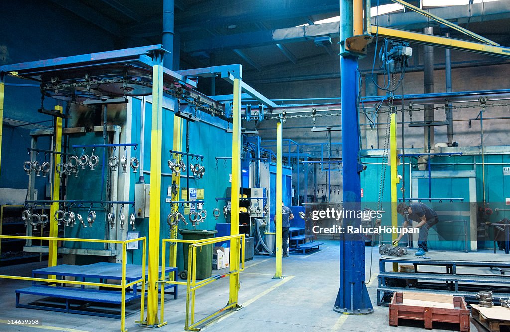 Valve Factory Dyeing Room High-Res Stock Photo - Getty Images