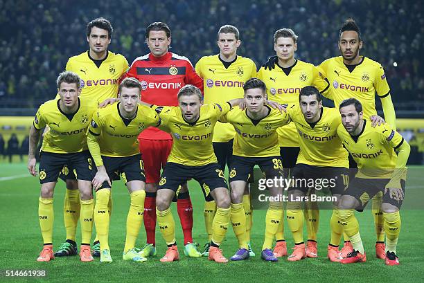 Borussia Dortmund line up prior to the UEFA Europa League Round of 16 first leg match between Borussia Dortmund and Tottenham Hotspur at Signal Iduna...