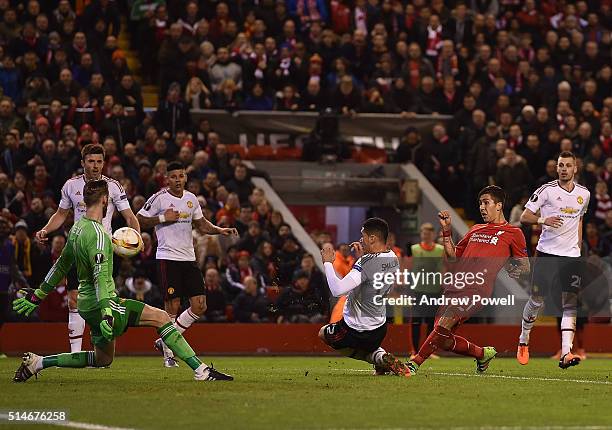 Roberto Firmino of Liverpool scores the second goal during the UEFA Europa League Round of 16: first leg match between Liverpool and Manchester...