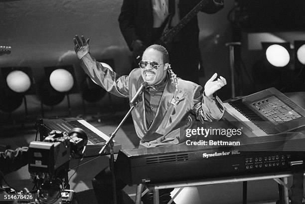 Singer-songwriter Stevie Wonder performs at the 1986 Grammy Awards.