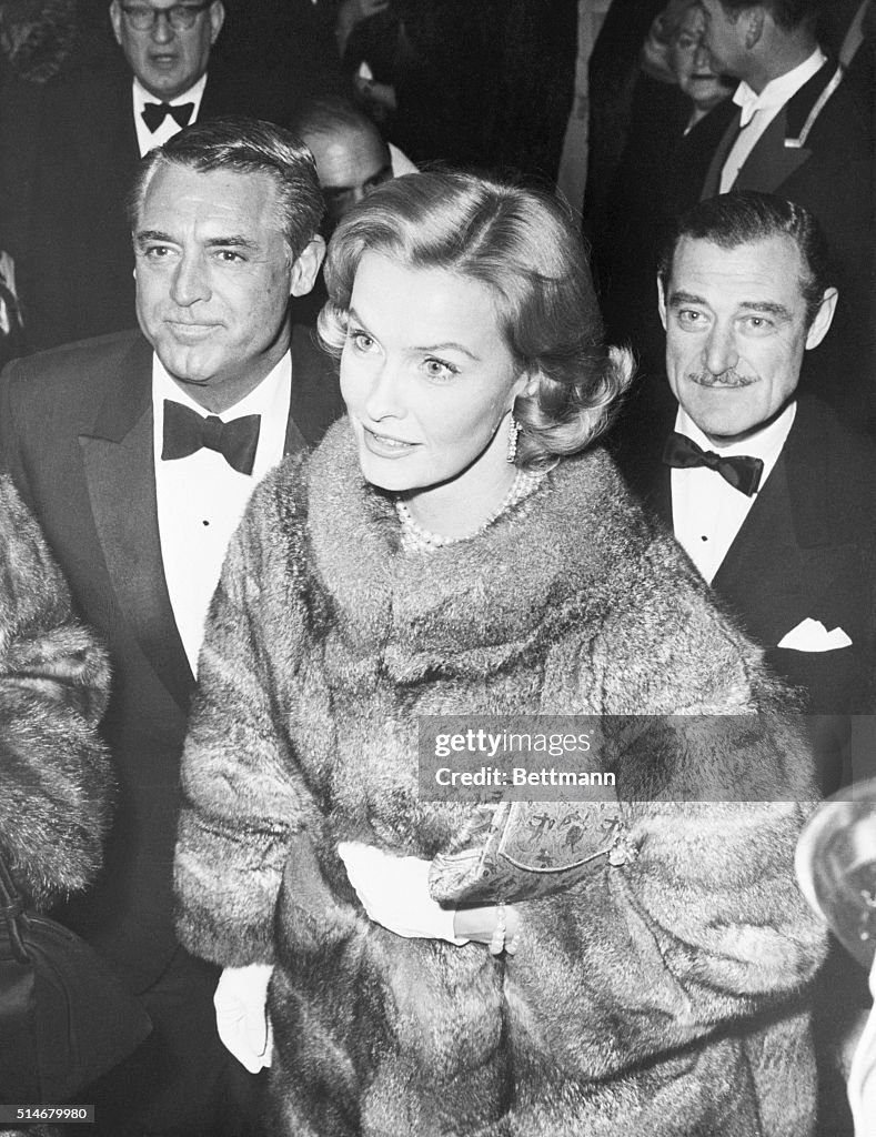 Cary Grant and Dina Merrill at Premiere