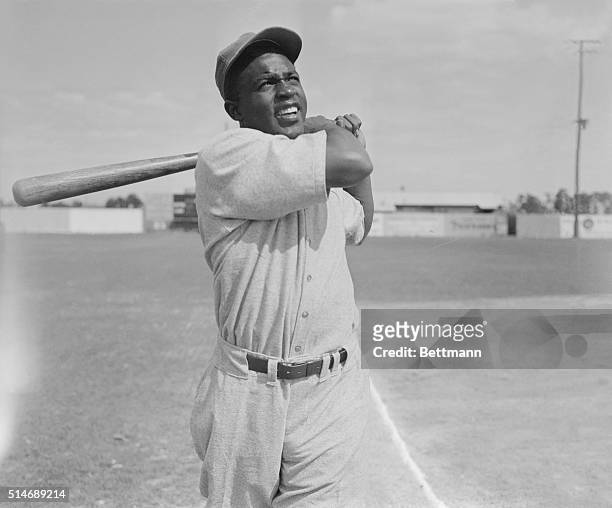 Jackie Robinson's stance at bat while while working out with Montreal Royals during traing at Stanford, FLorida. PHOTO, UNDATED.