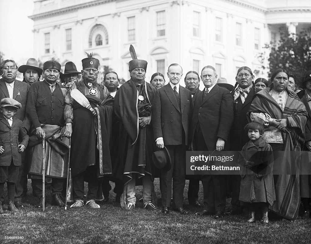 Indians In Washington Posing With Coolid