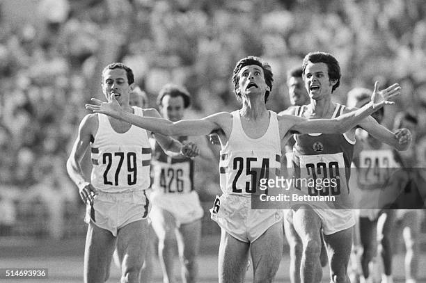 Moscow: Sebastian Coe of Great Britain wins the Olmpic 1,500 meters gold medal in 3 minutes and 38.40 seconds here 8/1. East Germany's Jurgen Straub...