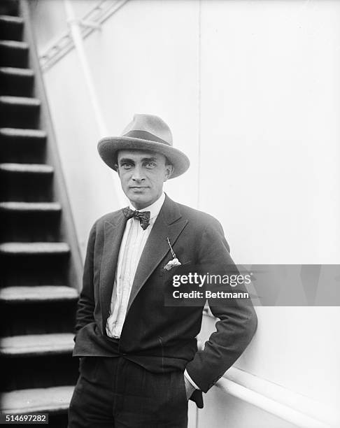 New York, NY: Conrad Veidt, German film star, arrives on S.S. Mauretania. He will appear with John Barrymore in the latters next production.