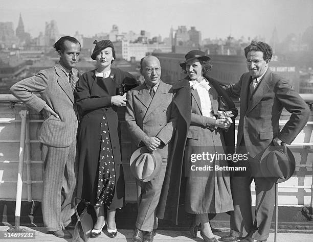 Actors and singers for The Road to Promise, arrive in New York. The troop includes, , Francesco von Mendelson, Eleanor von Mendelson, Kurt Weill,...