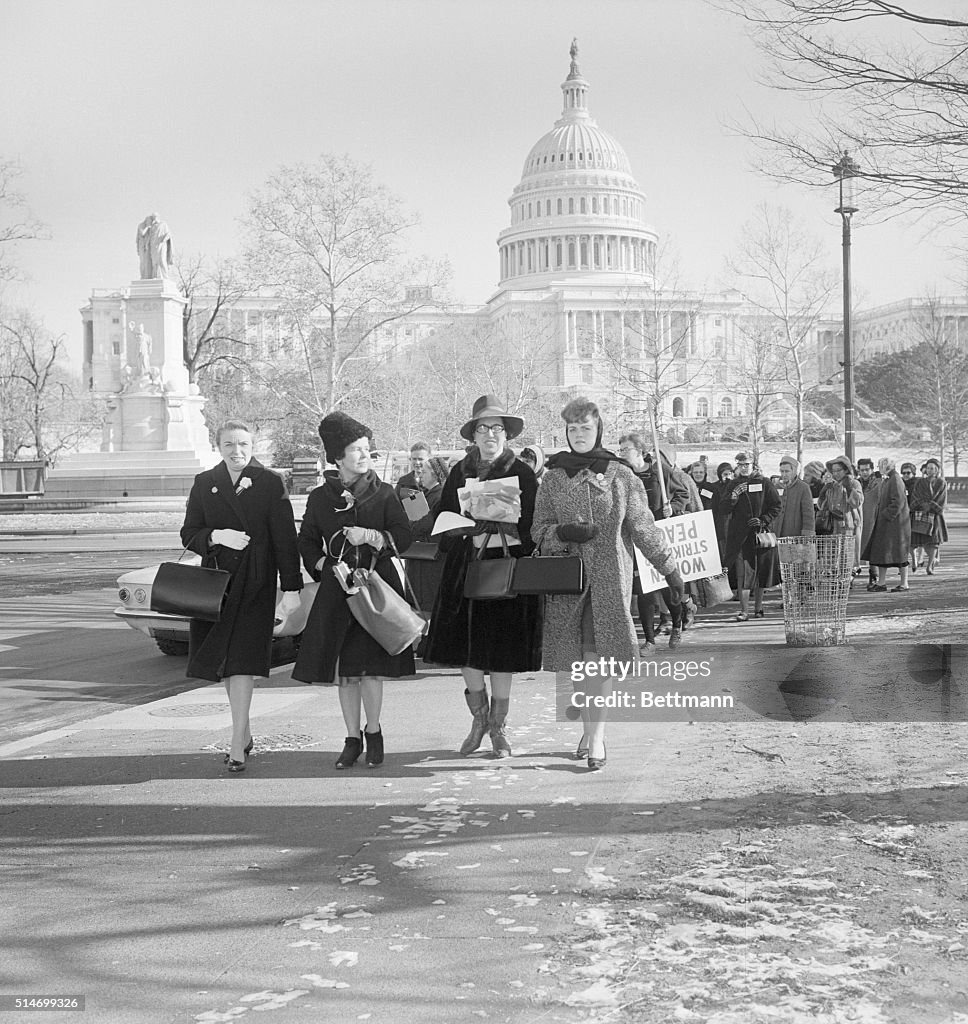 Peace Activists March to the White House