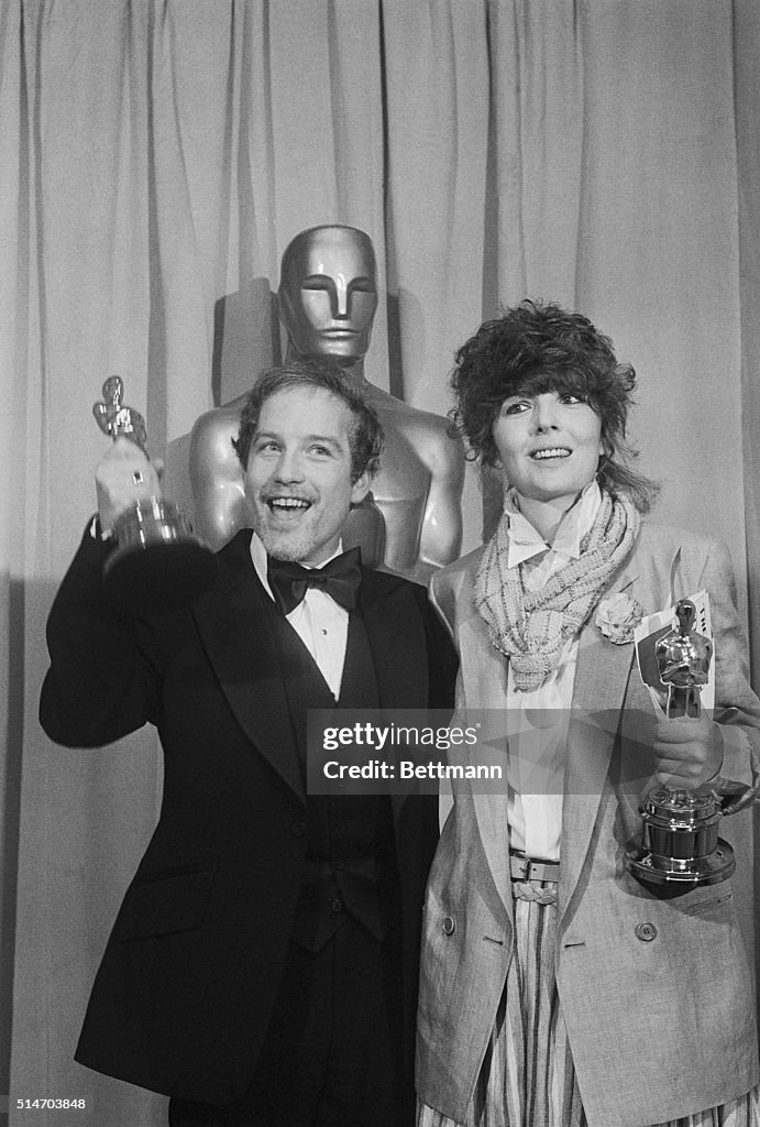Richard Dreyfuss and Diane Keaton Holding Oscars
