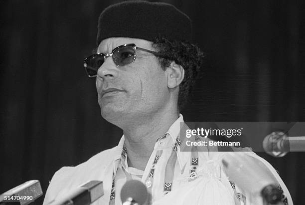 Colonel Muammar al-Qaddafi of Libya speaks to the assembly of the non-aligned nations' summit conference of 1976.