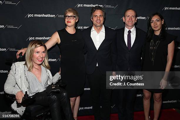 Lynn Wiesel Photos and Premium High Res Pictures - Getty Images