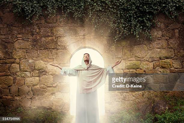 jesus christ - easter sunday stock pictures, royalty-free photos & images