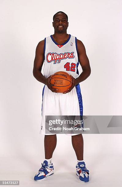 Elton Brand of the Los Angeles Clippers poses for a portrait during NBA Media Day on October 4, 2004 in Los Angeles, California. NOTE TO USER: User...