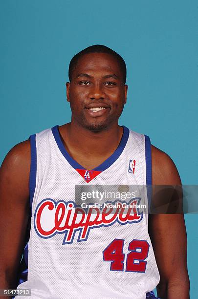 Elton Brand of the Los Angeles Clippers poses for a portrait during NBA Media Day on October 4, 2004 in Los Angeles, California. NOTE TO USER: User...