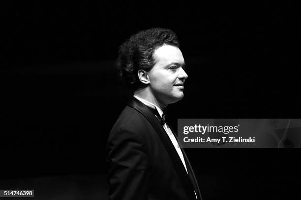 Russian born pianist Evgeny Kissin performs a solo piano recital works by composers Mozart, Albeniz, Brahms, Larregla and Beethoven's 'Appassionata'...