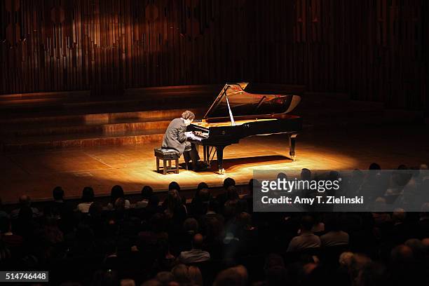 Russian born pianist Evgeny Kissin performs a solo piano recital works by composers Mozart, Albeniz, Brahms, Larregla and Beethoven's 'Appassionata'...
