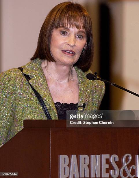 Fashion designer Gloria Vanderbilt speaks during a store appearance for her new book "It Seemed Important At The Time" October 13, 2004 at Barnes and...