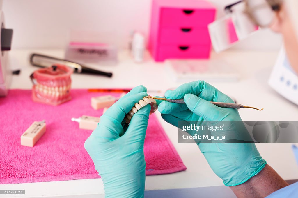 Trabalhando em uma Coroa dentária