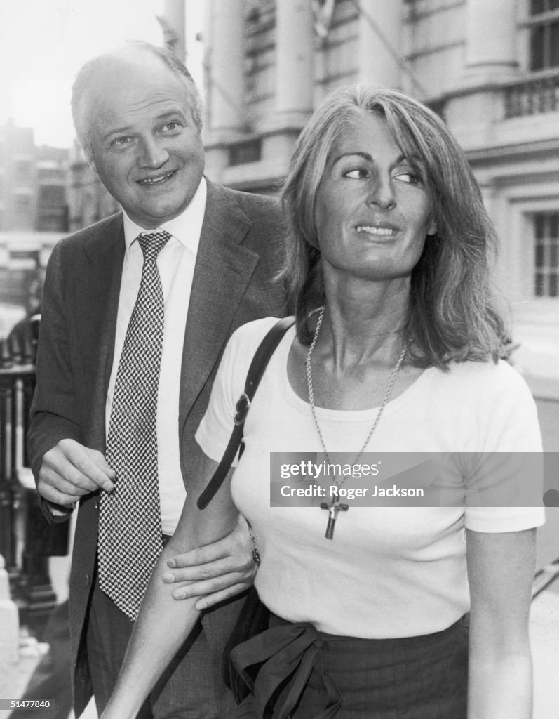 Anglo French Financier James Goldsmith And His Partner Lady Annabel anglo-french-financier-james-goldsmith-and-his-partner-lady-annabel