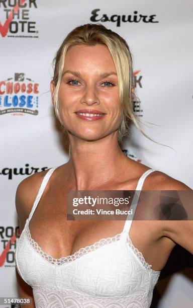 Actress Nicolette Sheridan attends "Young Hollywood Votes" at the Esquire House Los Angeles on October 13, 2004 in Beverly Hills, California.