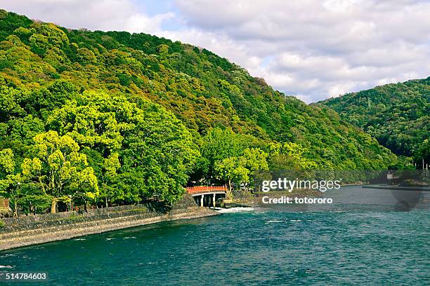 scenic view along uji river in uji kyoto japan - uji quioto imagens e fotografias de stock