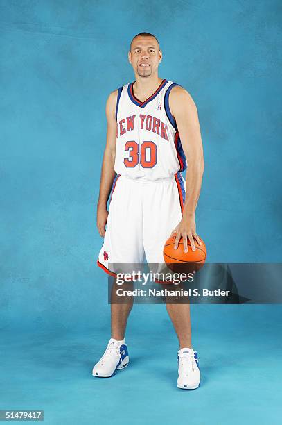 Tracy Murray of the New York Knicks poses for a portrait during NBA Media Day on October 4, 2004 in New York City, New York. NOTE TO USER: User...