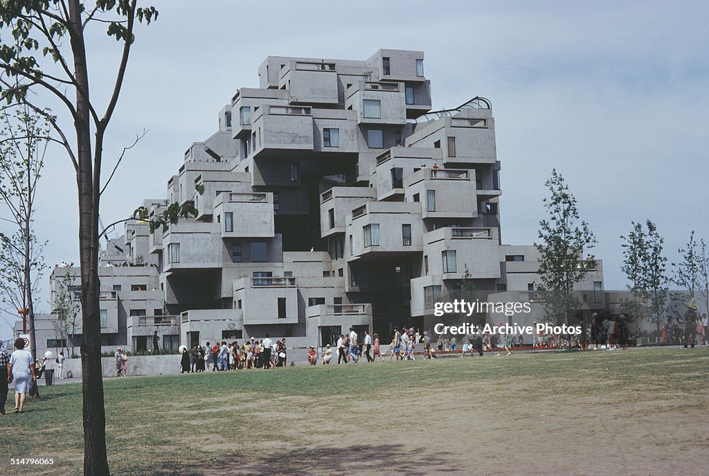 67 Building Habitat 67, a modular housing complex at the Expo 67 World's Fair in ...