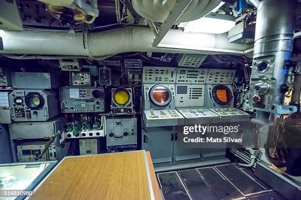 submarine - periscope stock pictures, royalty-free photos & images