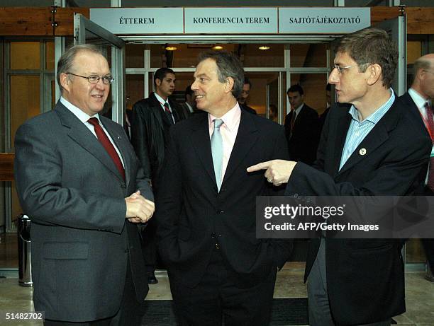 Prime ministers participants of the Progressive Governance Summit, Goran Persson of Sweden, Tony Blair of Great Britain and Ferenc Gyurcsany of...