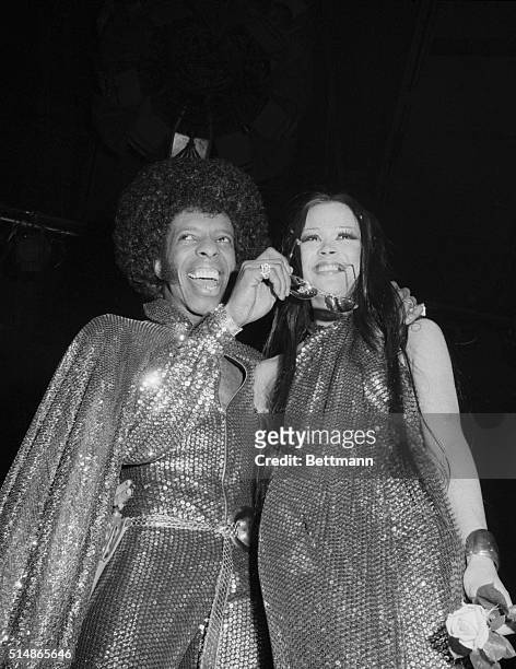 Sly Stone marries Kathy Silva during performance at Madison Square Garden