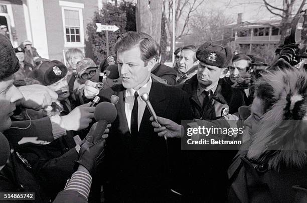 Edgartown, Mass.:Senator Edward M. Kennedy talks to newsmen after completeing testimony at the first day of inquest into July 18th death of Mary Jo...