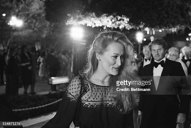 Hollywood, CA: Actress Meryl Streep arrives at the Music Center for the Academy Award presentations.