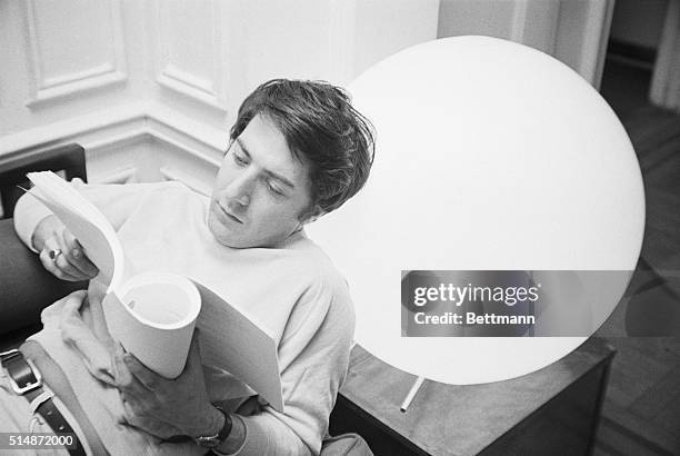 Now that actor Dustin Hoffman has made a splash with a stunning performance in "The Graduate," he is being flooded with offeres and scripts for...