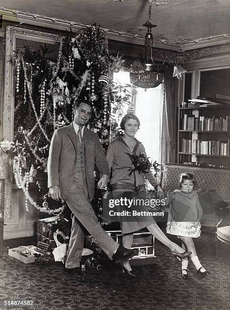 Married authors F Scott Fitzgerald and Zelda Fitzgerald , with their daughter Frances Scott ‘Scottie’ Fitzgerald , doing a kick step in front of...