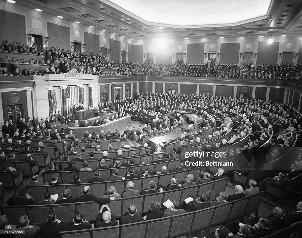 Eisenhower Delivering State Of Union Address