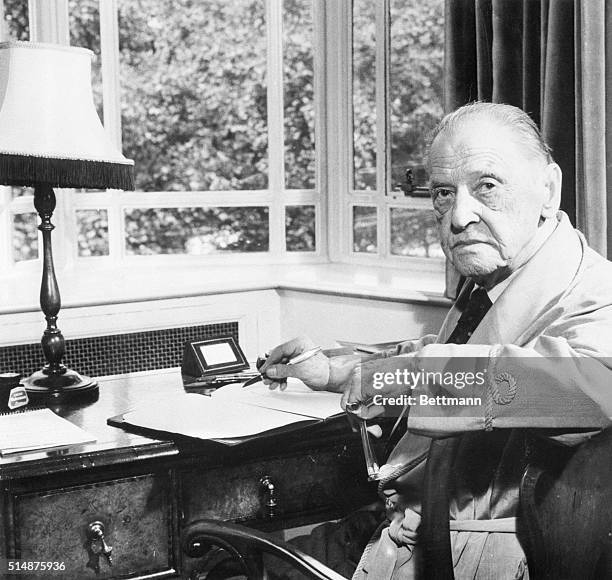 London, England: Will help struggling writers- Now 87, thin and tired, popular English storyteller W.Somerset Maugham, tells the press he will leave...