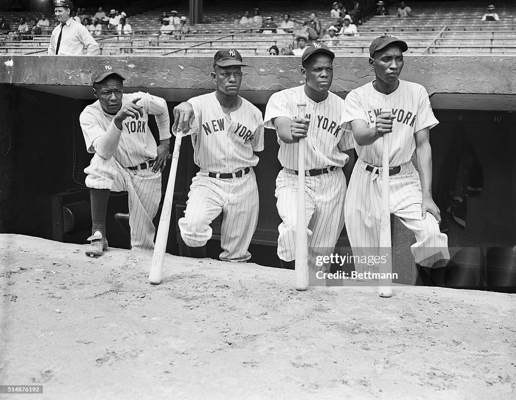 Players on the New York Black Yankees