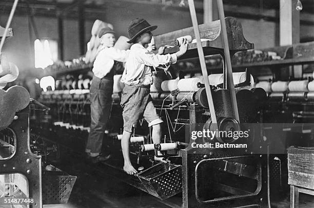 Spindle boys in Georgia cotton mill. Photo by Lewis Hine. Undated.