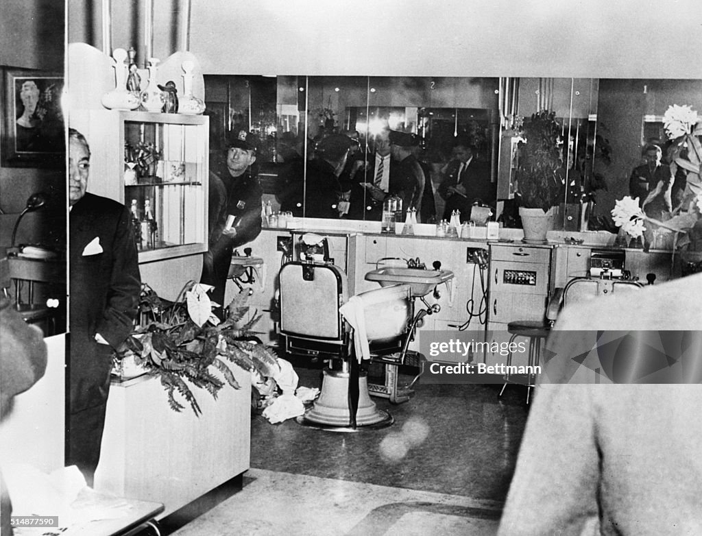 Body/Al Anastasia Lies Betw. Barber Chai