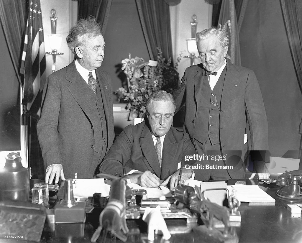 Roosevelt Signing Tennessee Valley Authority Bill