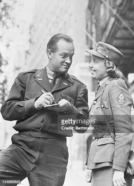 London, England: BOB HOPE AT THE SAME OLD THING. Comedian Bob Hope of screen and radio fame stopped off in London on his way to entertain troops, in...