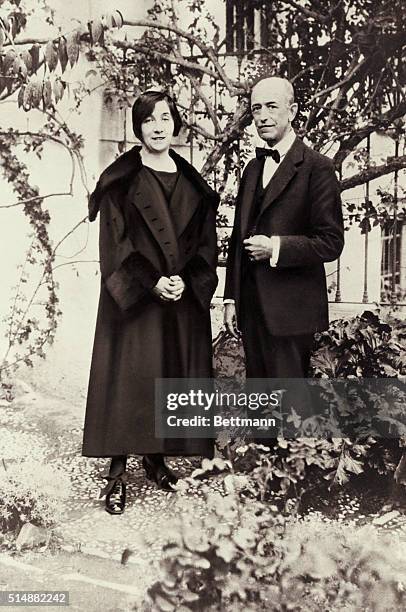 Manuel de Falla with Wanda Landowska in his garden in Granada. Photo, 1930.