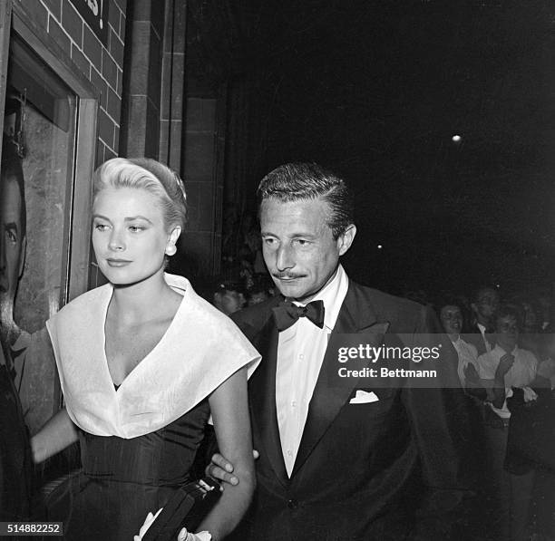 Hollywood, California: At the premiere of "Rear Window" in 1954, Grace Kelly was escorted by Oleg Cassini, famed fashion designer. Grace made a hit...